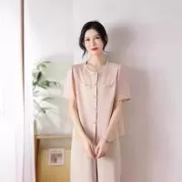 桐乡市濮院绒莱服装厂